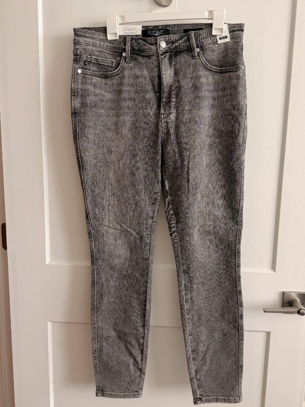 NWT Judy Blue Gray Wash High Waist Skinny Jeans | 15/32